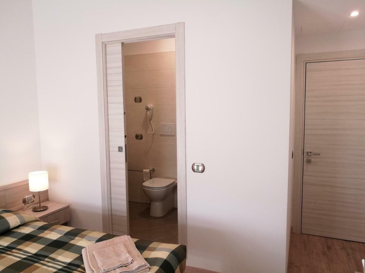 House Degli Angeli Rooms Ассизи Экстерьер фото